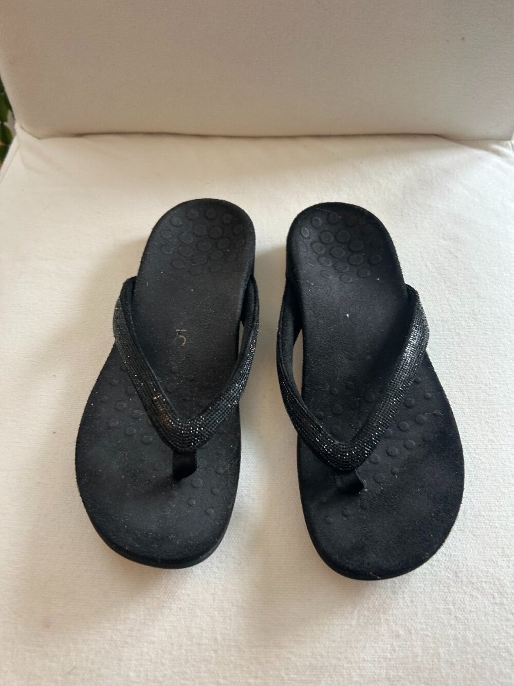 Vionic Black and Tan Sandals (TWO) Size 7 (they run big)